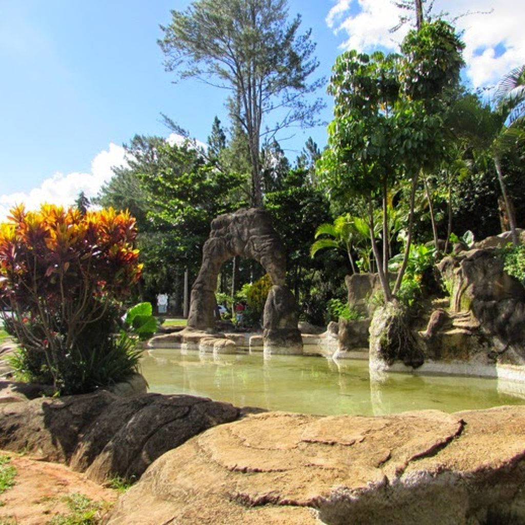 Final de semana em Caldas Novas lary di lua