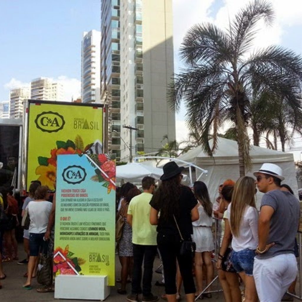 Goiânia recebeu o Fashion Truck C&A Mulheres Poderosas do Brasil lary di lua